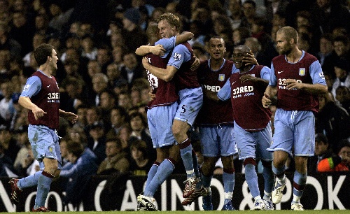 热议U22国足：熊猫杯有亮点但本身弱，教练战术实用却也难（U22国足引热议：熊猫杯有亮点却实力不足，教练战术务实仍难奏效）