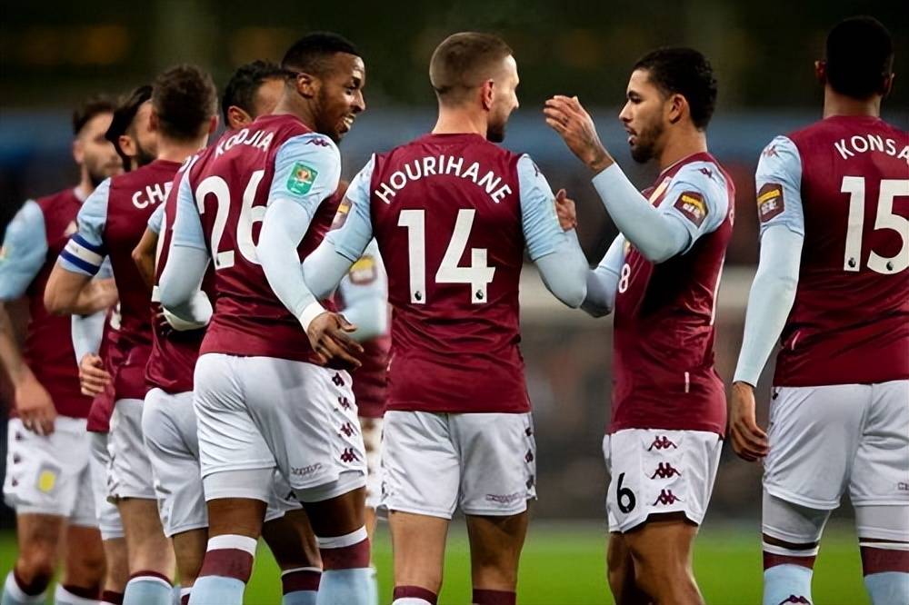 斯基拉：意甲四队竞逐那不勒斯中卫马里亚努奇，克雷莫纳领跑（斯基拉：那不勒斯中卫马里亚努奇获意甲四队争夺，克雷莫纳暂时领先）