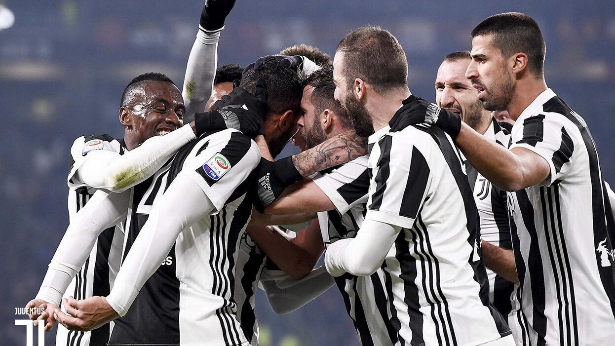 湖人浓眉哥关键封盖力助球队获胜