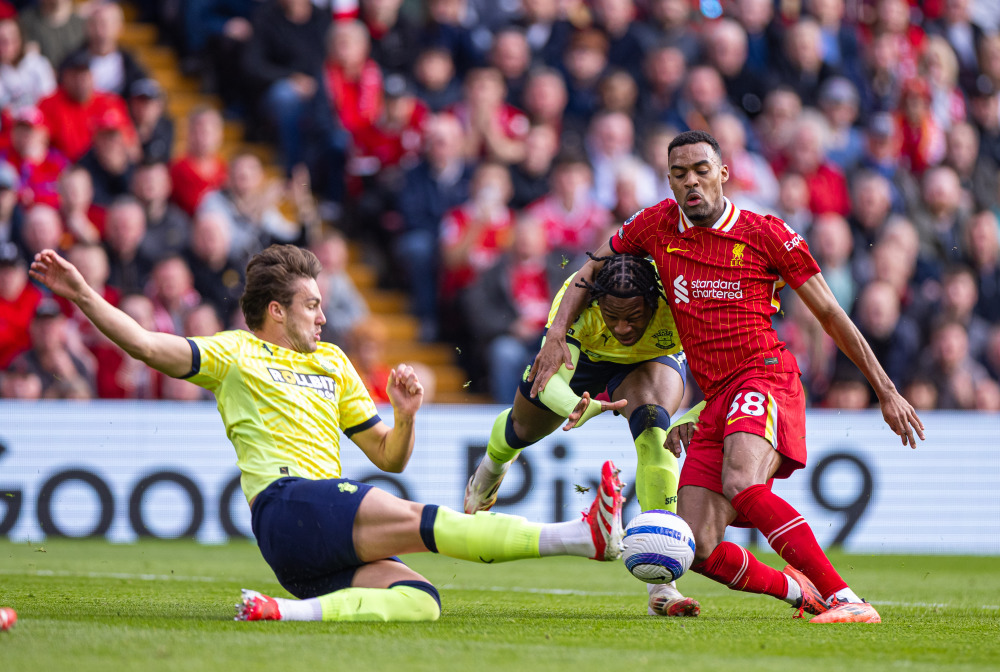 斯潘塞：重回勇士因真心想在科尔手下打球，和库里搭档很梦幻