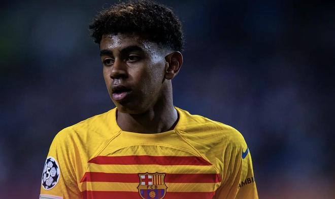 瓦伦西亚本赛季西甲仅3胜 排名倒数第二！（瓦伦西亚本季西甲仅取3胜，联赛倒数第二）