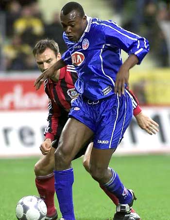 格拉夫夏普2-1邓伯什，王博豪造点难救主，蒙齐亚洛失点