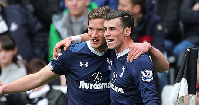 东契奇半场贡献18分，浓眉6分3篮板3助攻