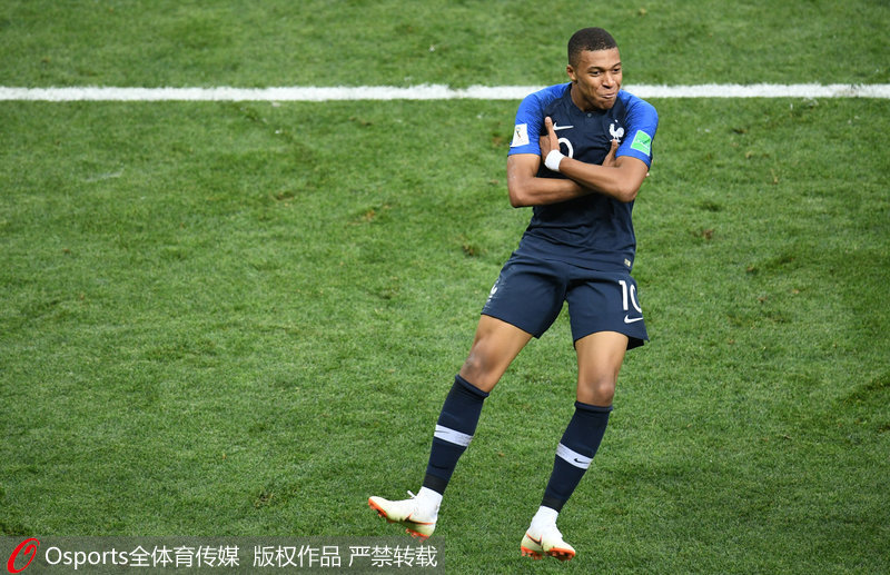 科克：33岁的我依然感觉年轻，还能为足球和马竞付出更多（科克自信仍年轻：33岁我还能为马竞与足球贡献更多）