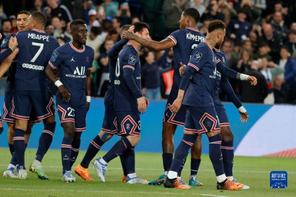 惊险战平副班长，拜仁本赛季主场全胜战绩被终结（拜仁惊险平副班长，主场全胜纪录止步）