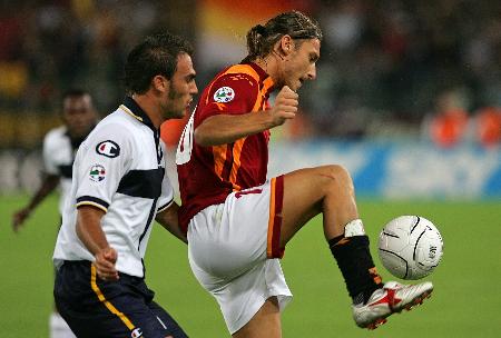 勇记：格林赛后穿着保护靴，但预计下一场仍可带伤出战