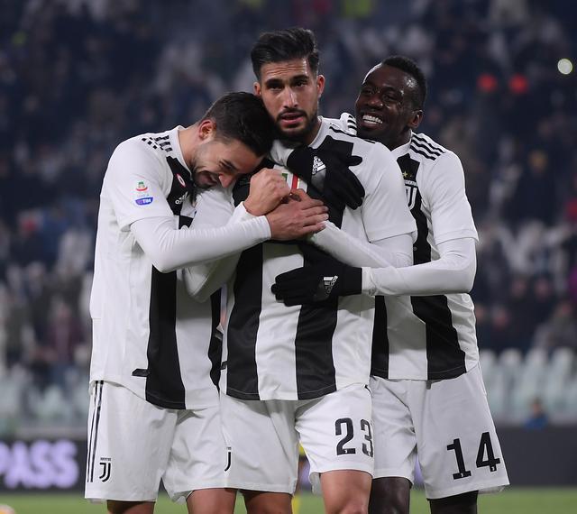 南通发布：苏超南通队载誉而归，3000多名球迷迎接城市英雄