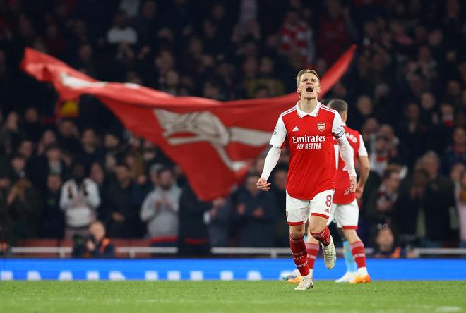 曼联二将闪耀非洲杯，迪亚洛打入制胜球，姆伯莫送助攻（非洲杯曼联双星闪耀：迪亚洛制胜建功，姆伯莫送出助攻）