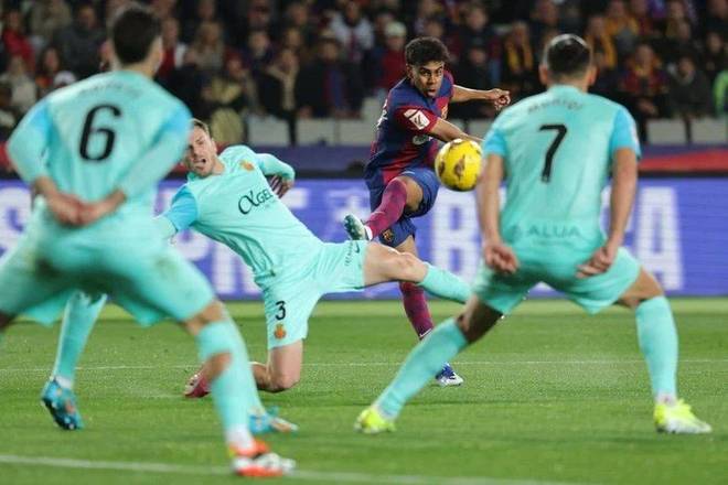 没有中锋的曼联打不出自己的上限，所以曼联的命运即将注定